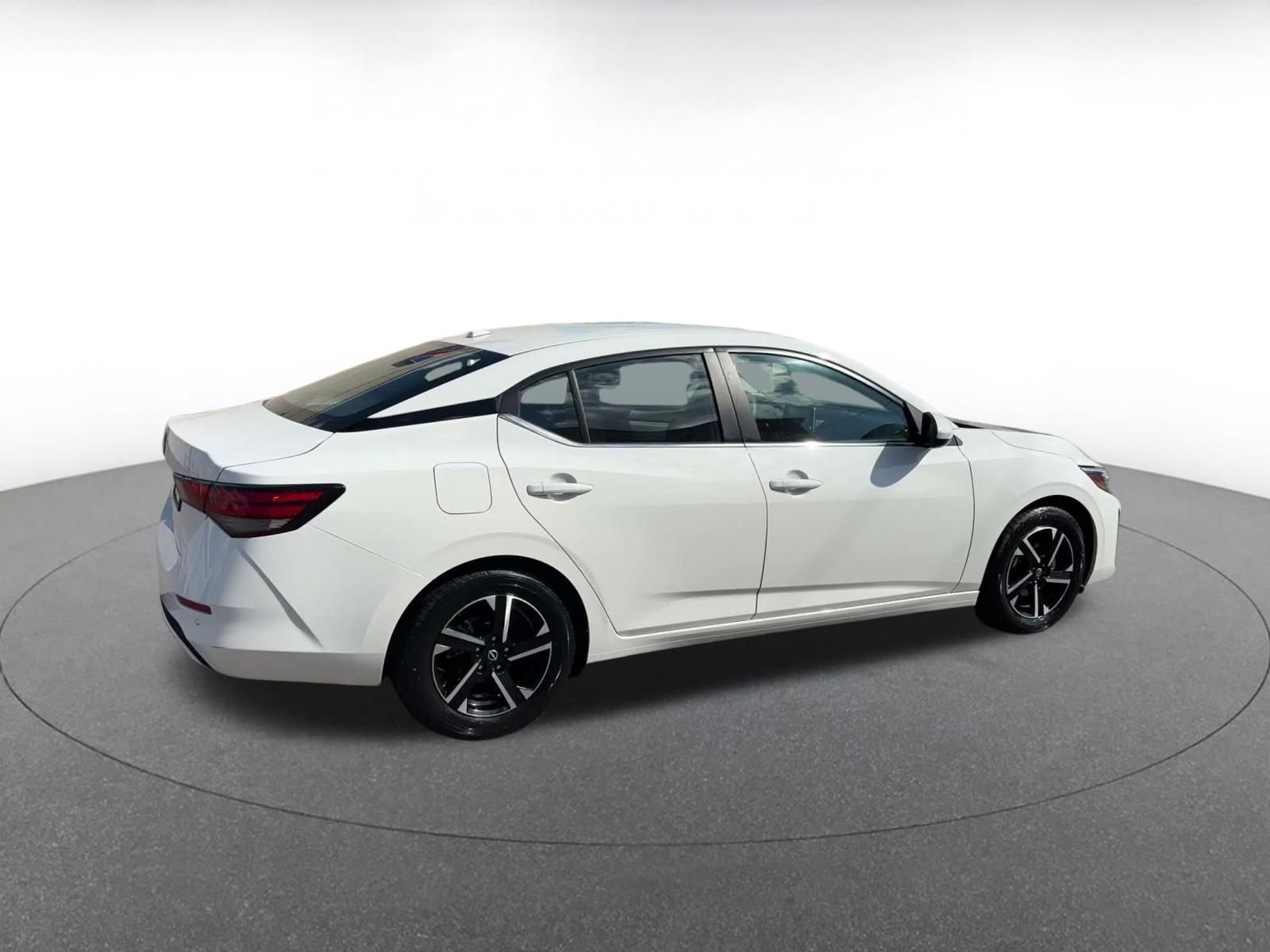 Thumbnail: 2025 Nissan Sentra - 15