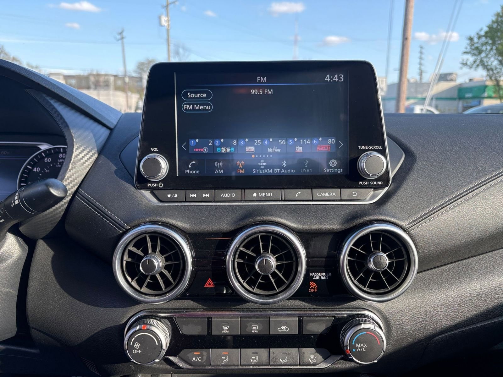 Thumbnail: 2025 Nissan Sentra - 20