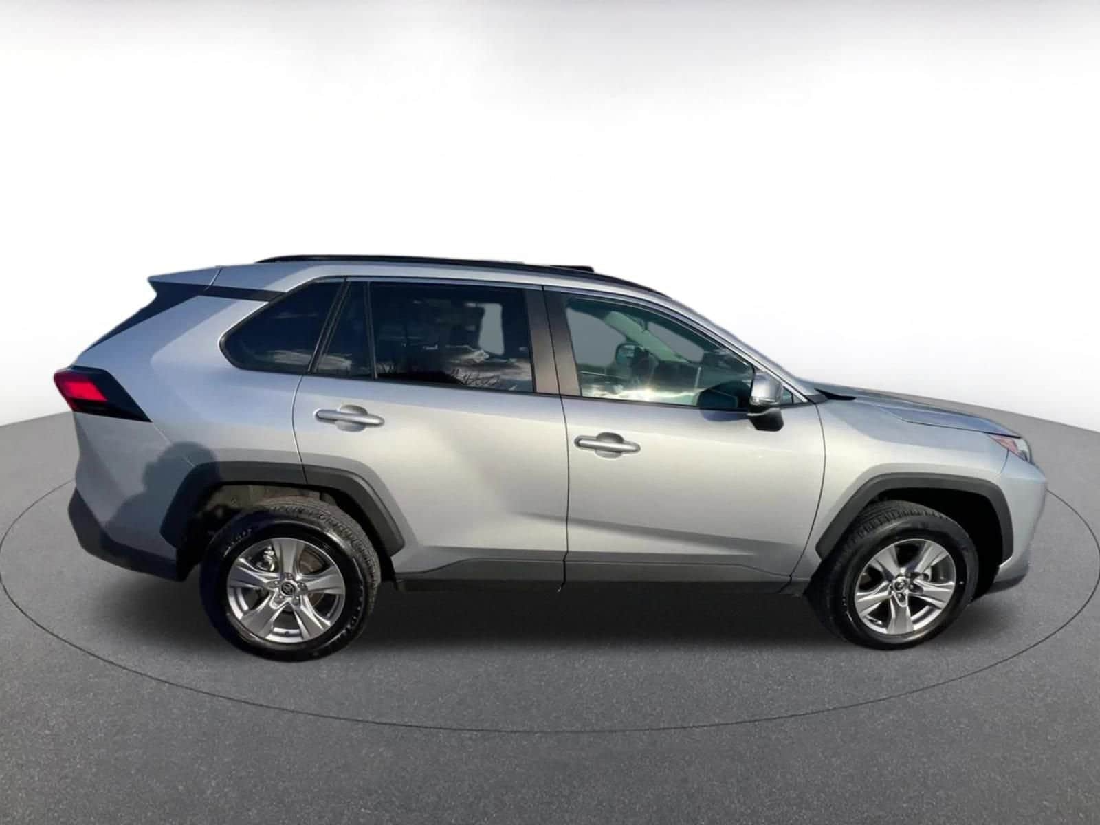 Thumbnail: 2025 Toyota RAV4 - 16