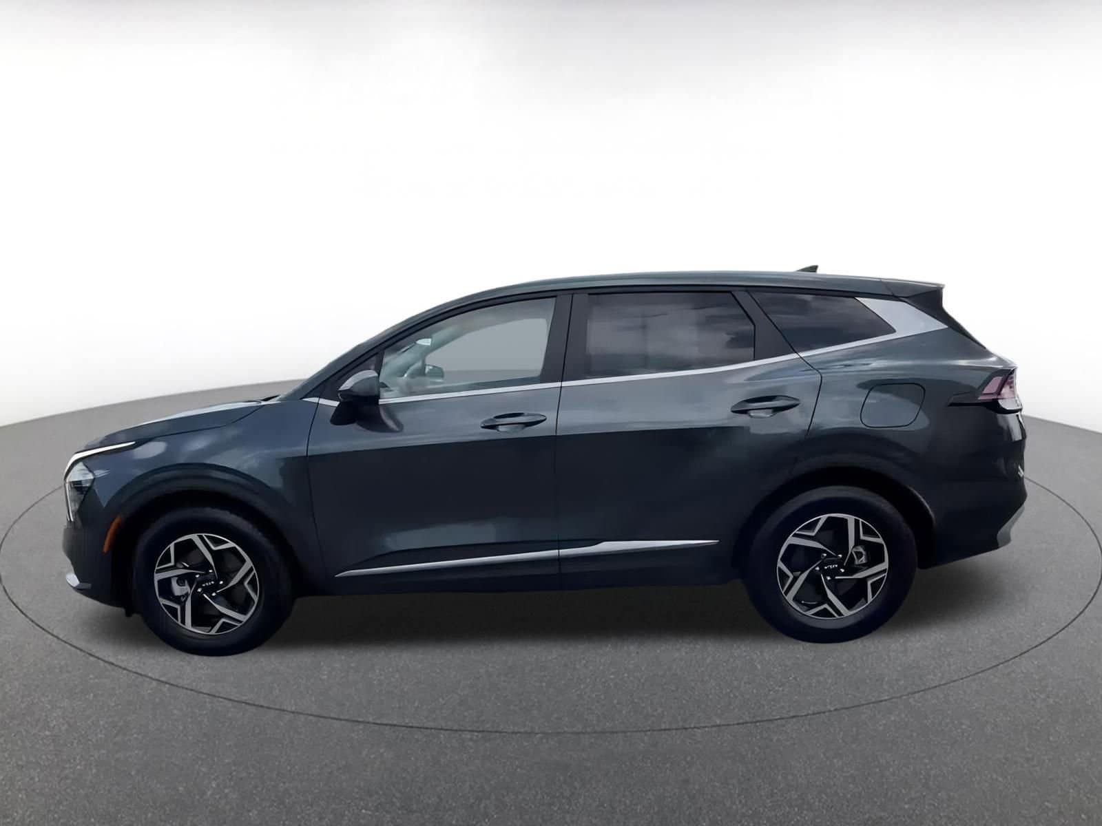Thumbnail: 2024 Kia Sportage - 8