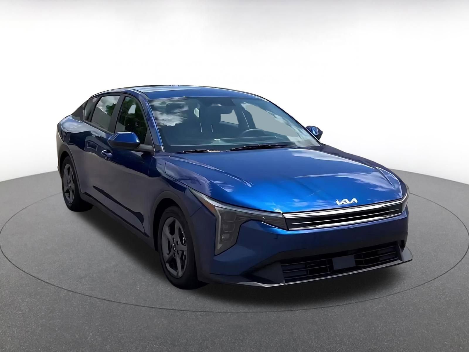 Thumbnail: 2025 Kia K4 - 3