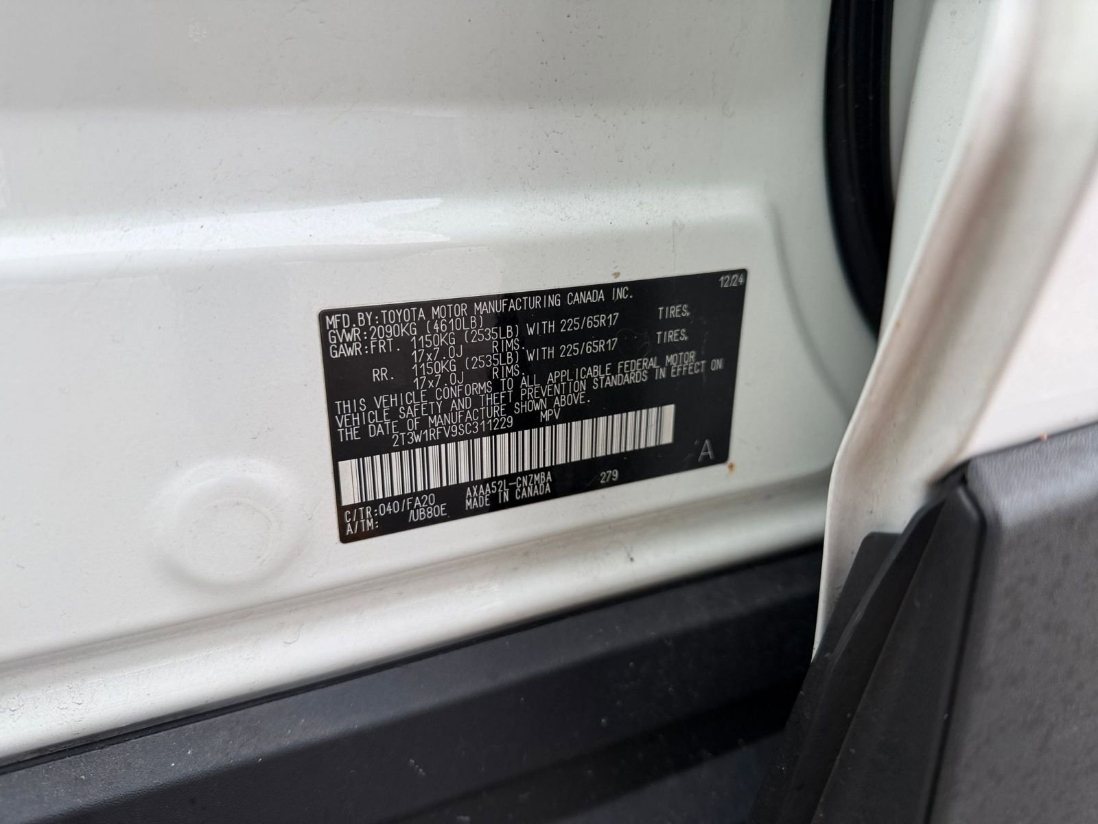 Thumbnail: 2025 Toyota RAV4 - 29