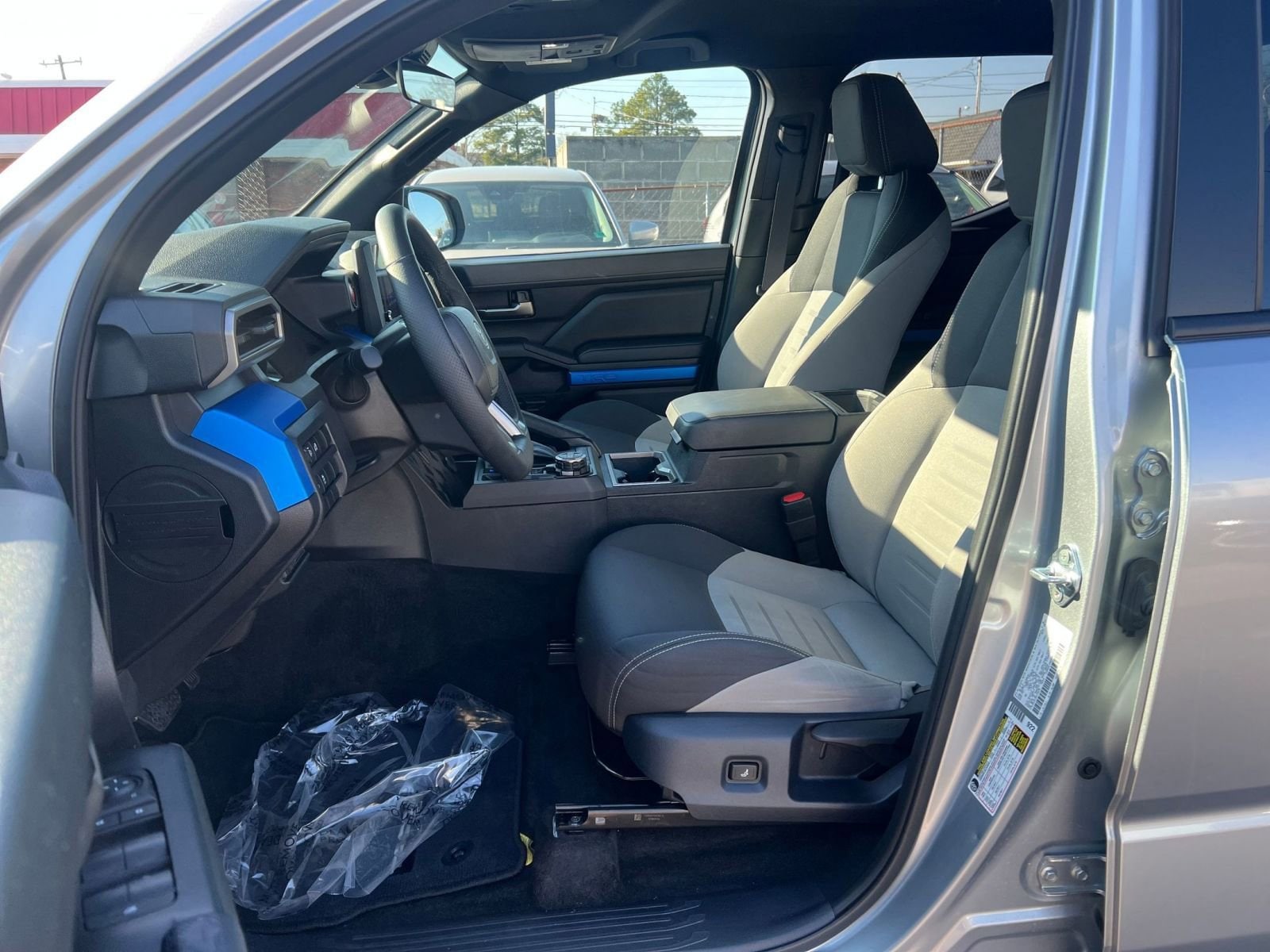 Thumbnail: 2025 Toyota Tacoma - 24