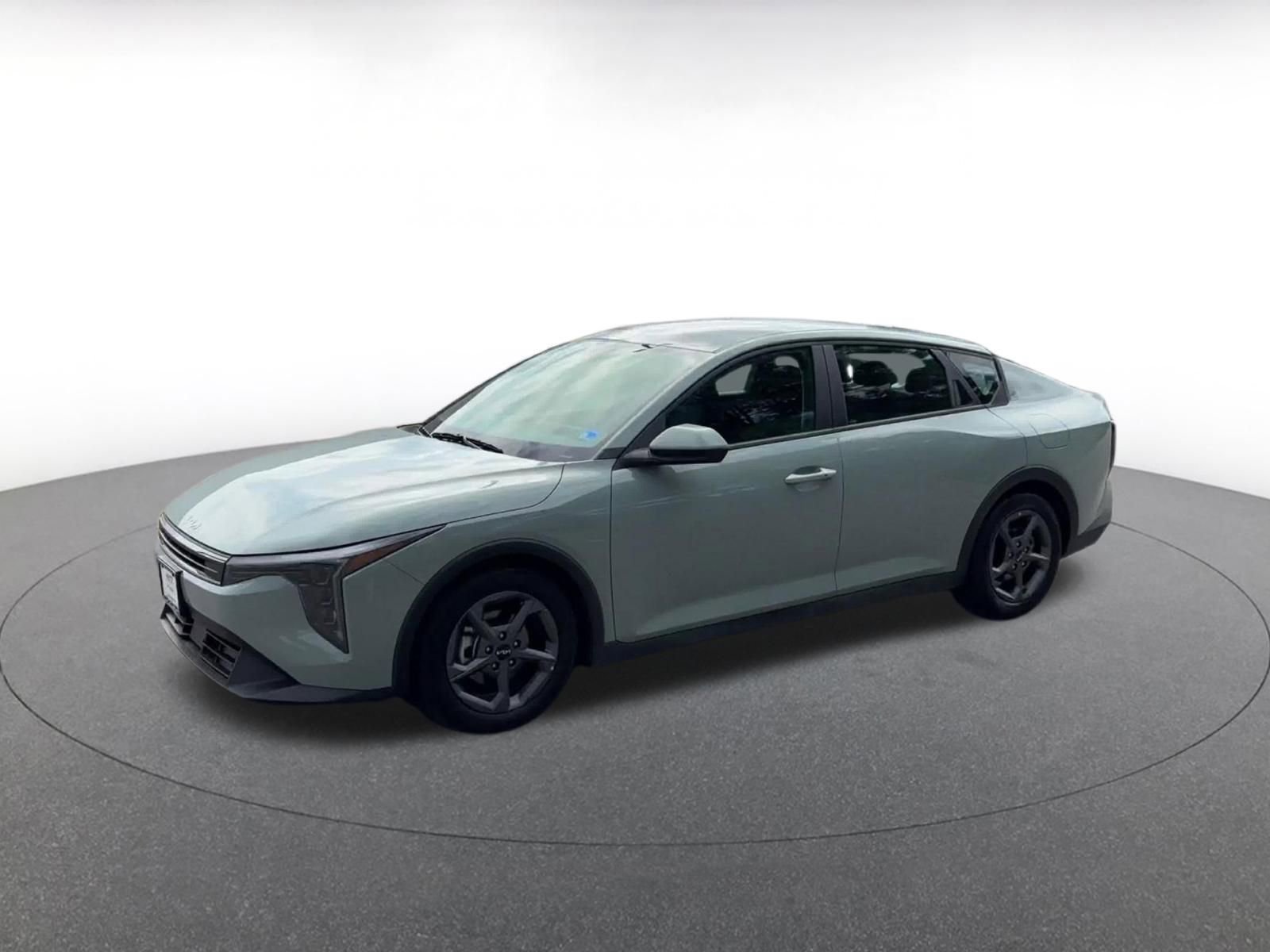 Thumbnail: 2025 Kia K4 - 8