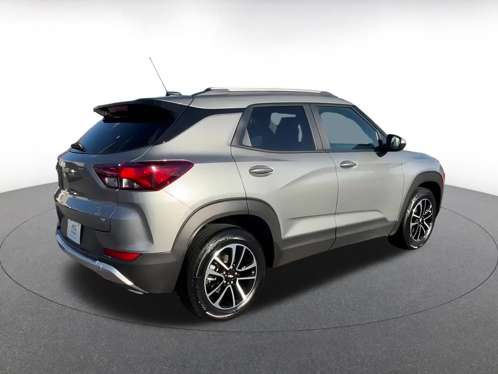 Thumbnail: 2025 Chevrolet TrailBlazer - 15