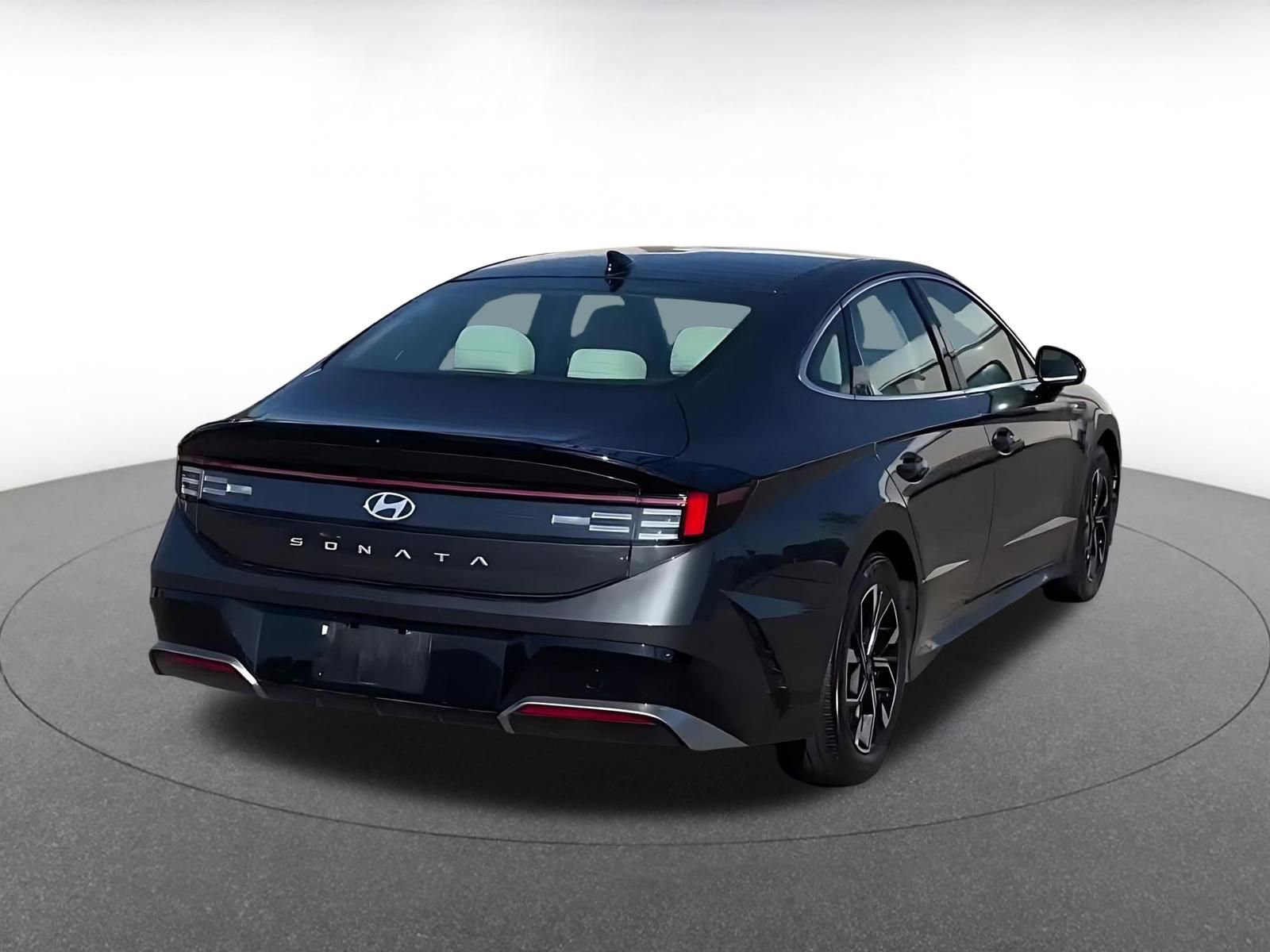 Thumbnail: 2025 Hyundai Sonata - 14