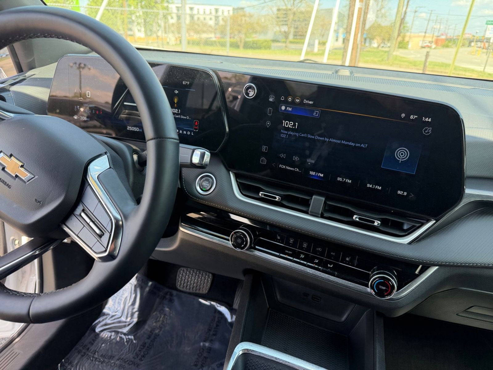 Thumbnail: 2025 Chevrolet Equinox - 34