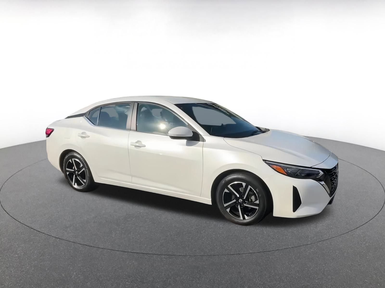 Thumbnail: 2024 Nissan Sentra - 2