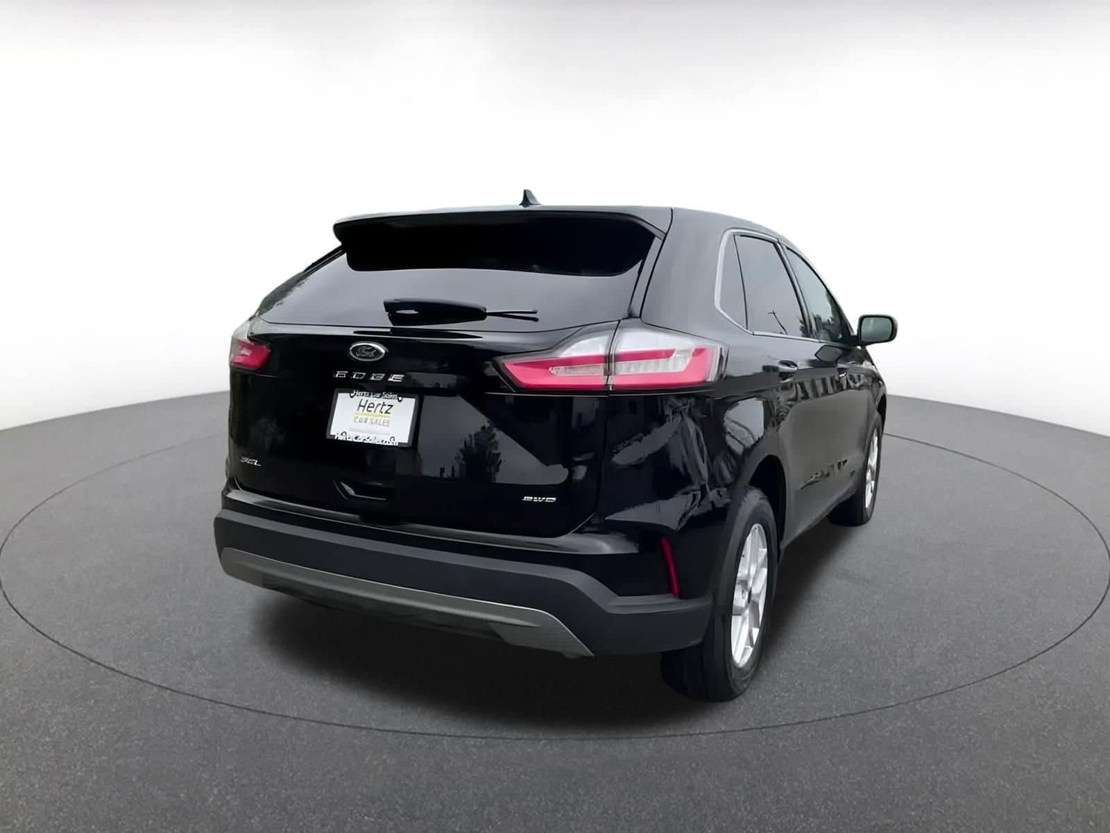 Thumbnail: 2024 Ford Edge - 14