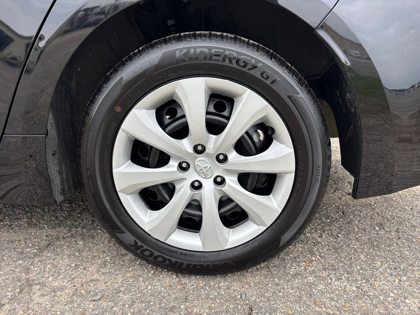 Thumbnail: 2024 Toyota Corolla - 28