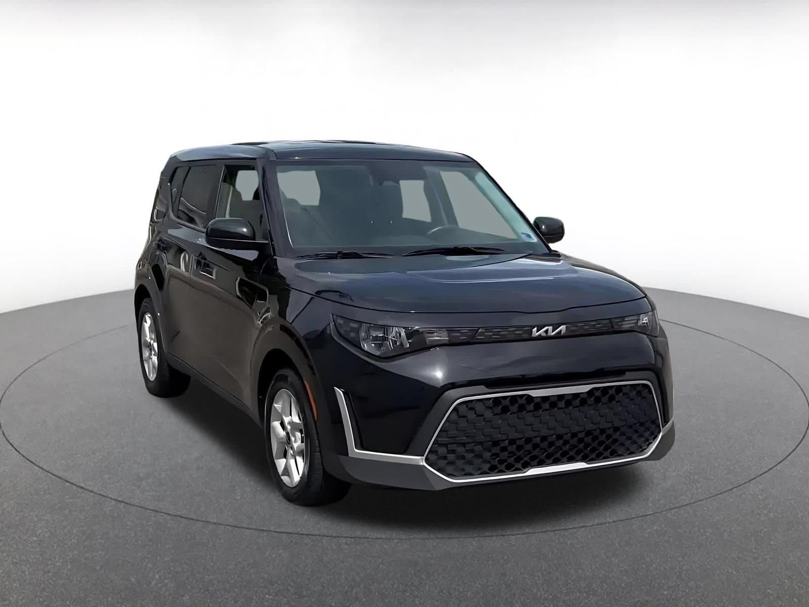 Thumbnail: 2025 Kia Soul - 3