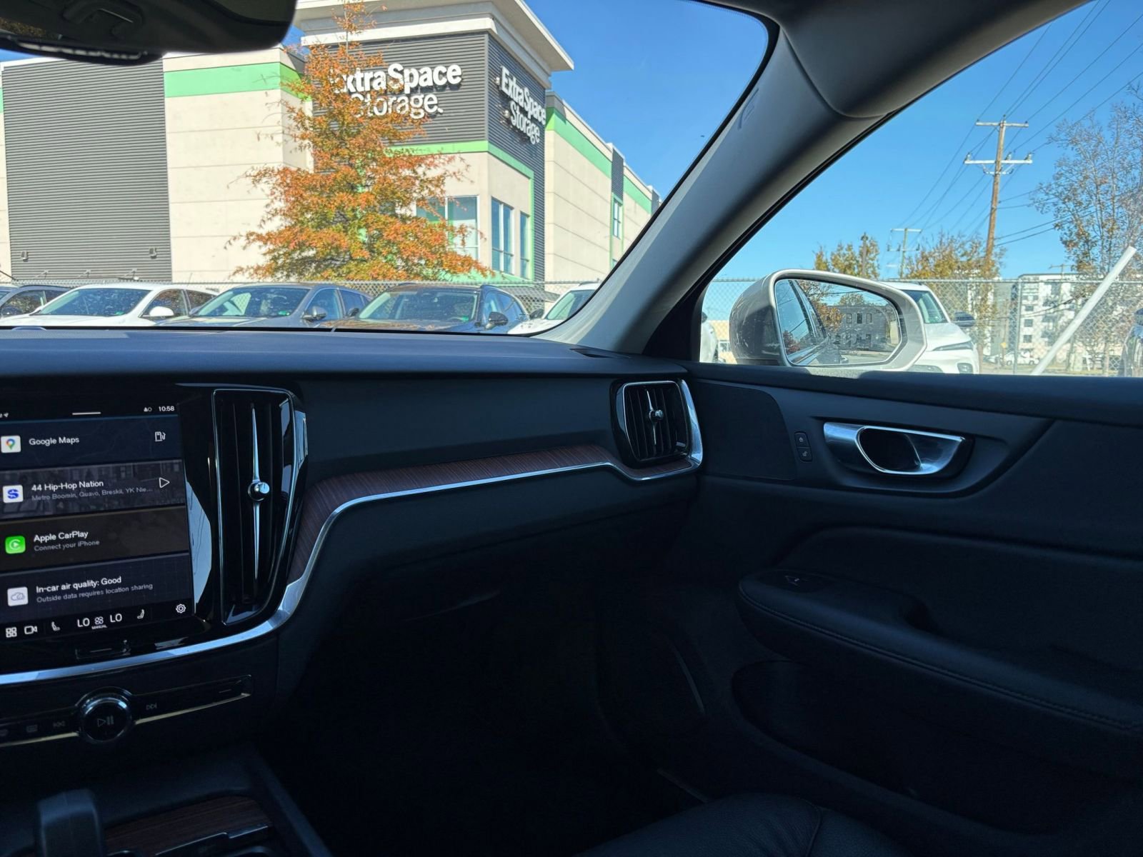 Thumbnail: 2025 Volvo S60 - 35