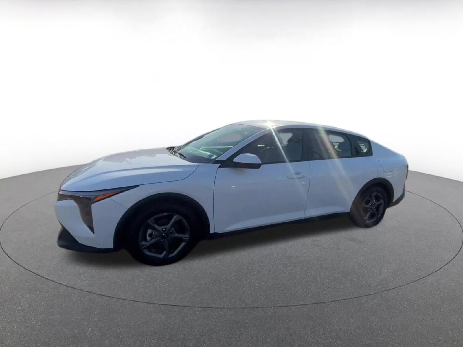 Thumbnail: 2025 Kia K4 - 8