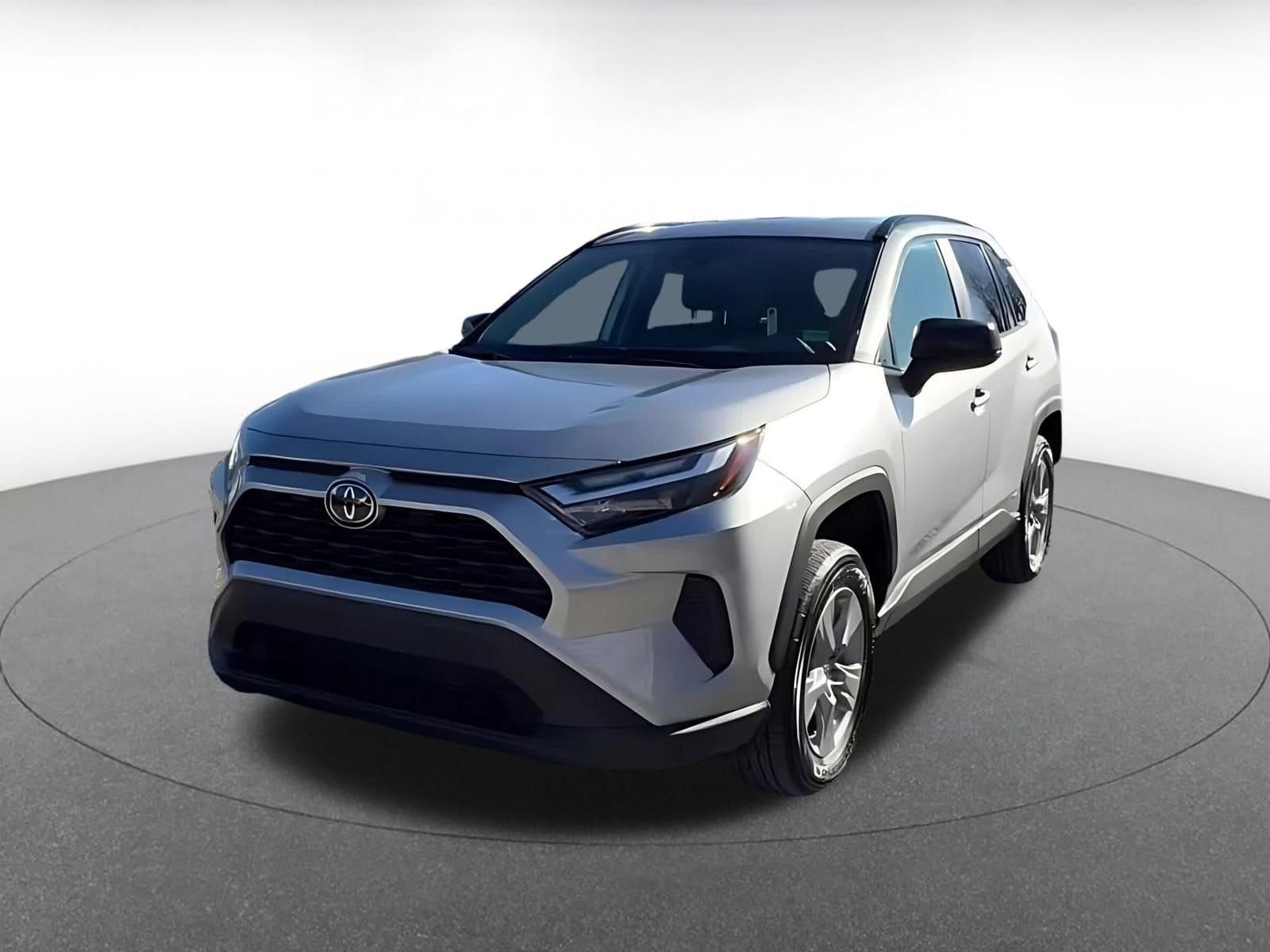 Thumbnail: 2025 Toyota RAV4 - 7