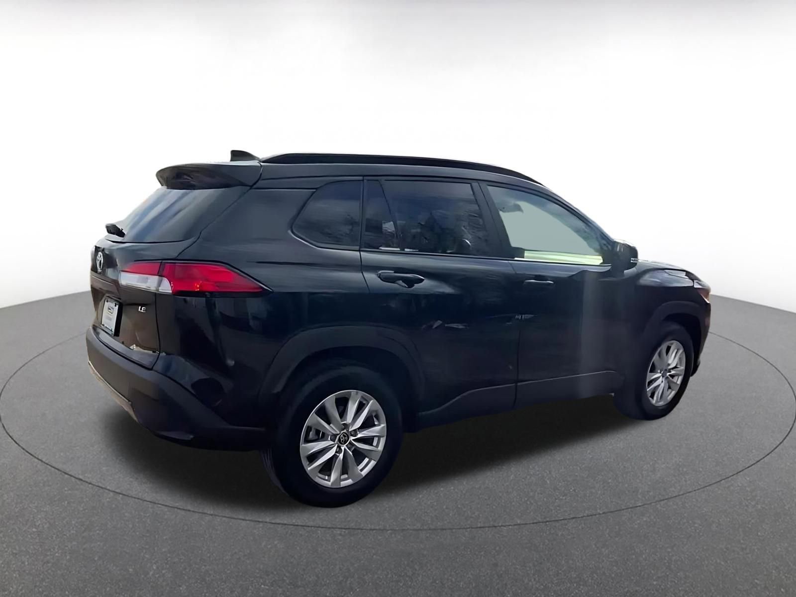 Thumbnail: 2025 Toyota Corolla Cross - 15