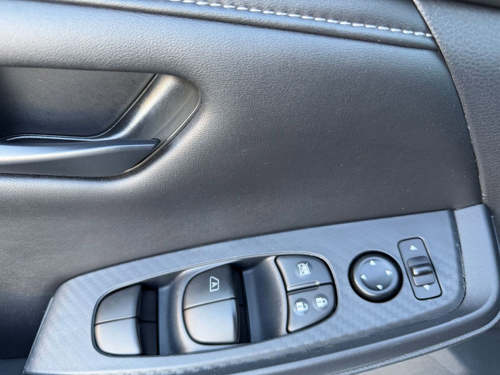 Thumbnail: 2025 Nissan Sentra - 18