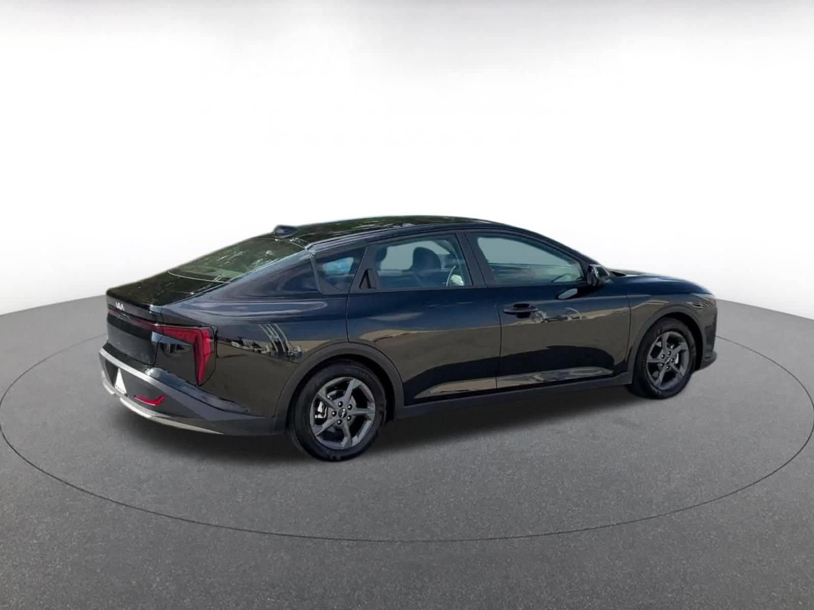 Thumbnail: 2026 Kia K4 - 14