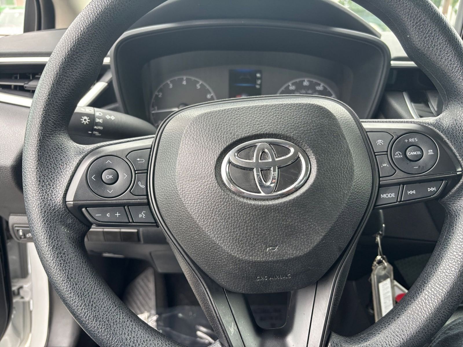 Thumbnail: 2024 Toyota Corolla - 25