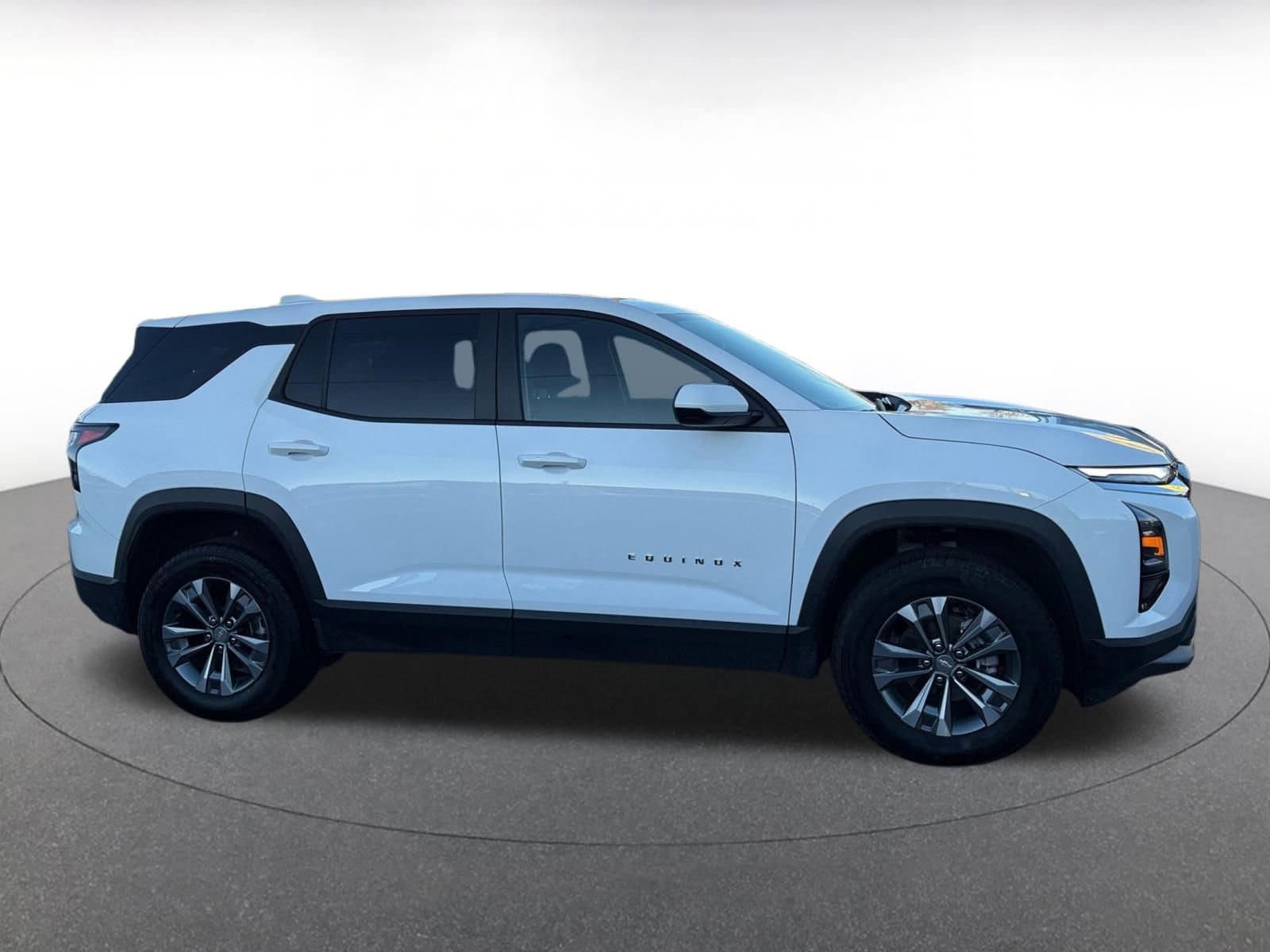 Thumbnail: 2025 Chevrolet Equinox - 15