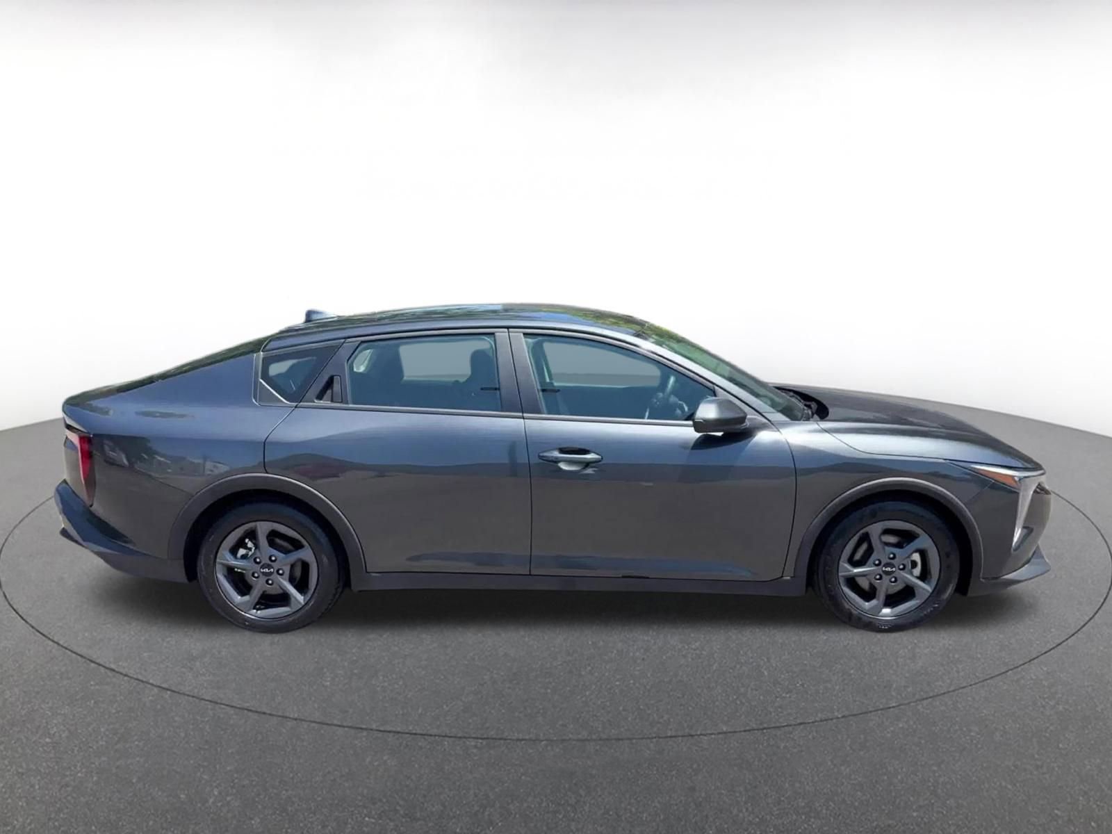Thumbnail: 2025 Kia K4 - 16
