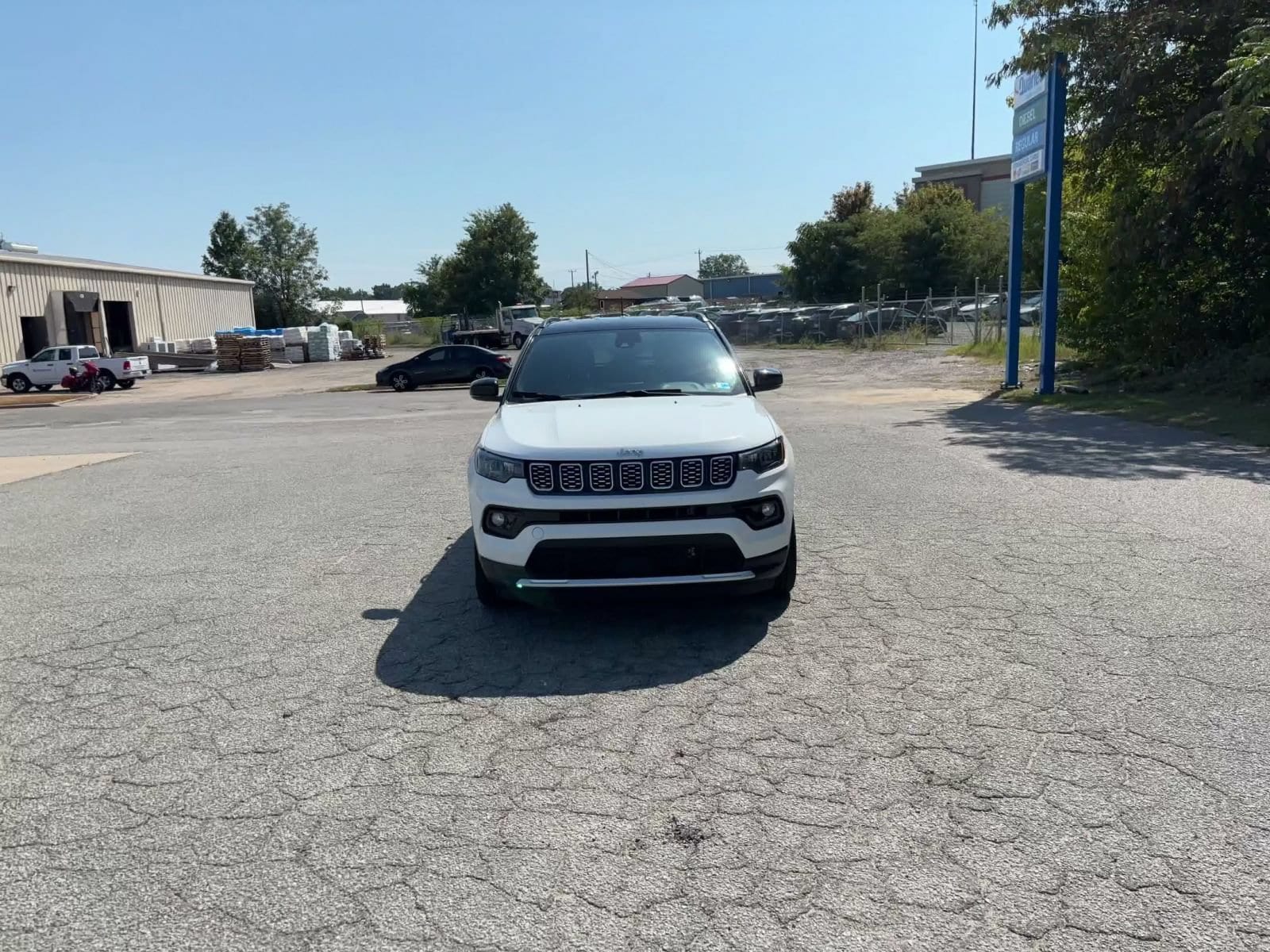 Thumbnail: 2025 Jeep Compass - 4