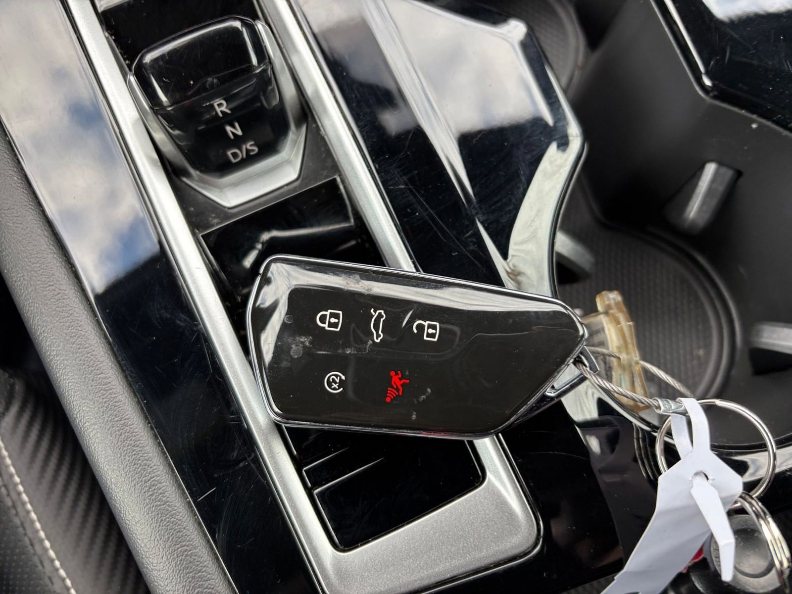 Thumbnail: 2025 Volkswagen Atlas - 22