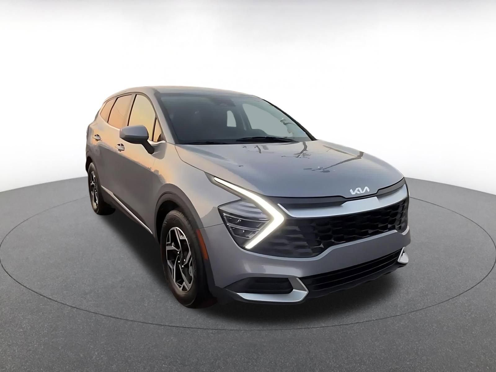 Thumbnail: 2025 Kia Sportage - 3