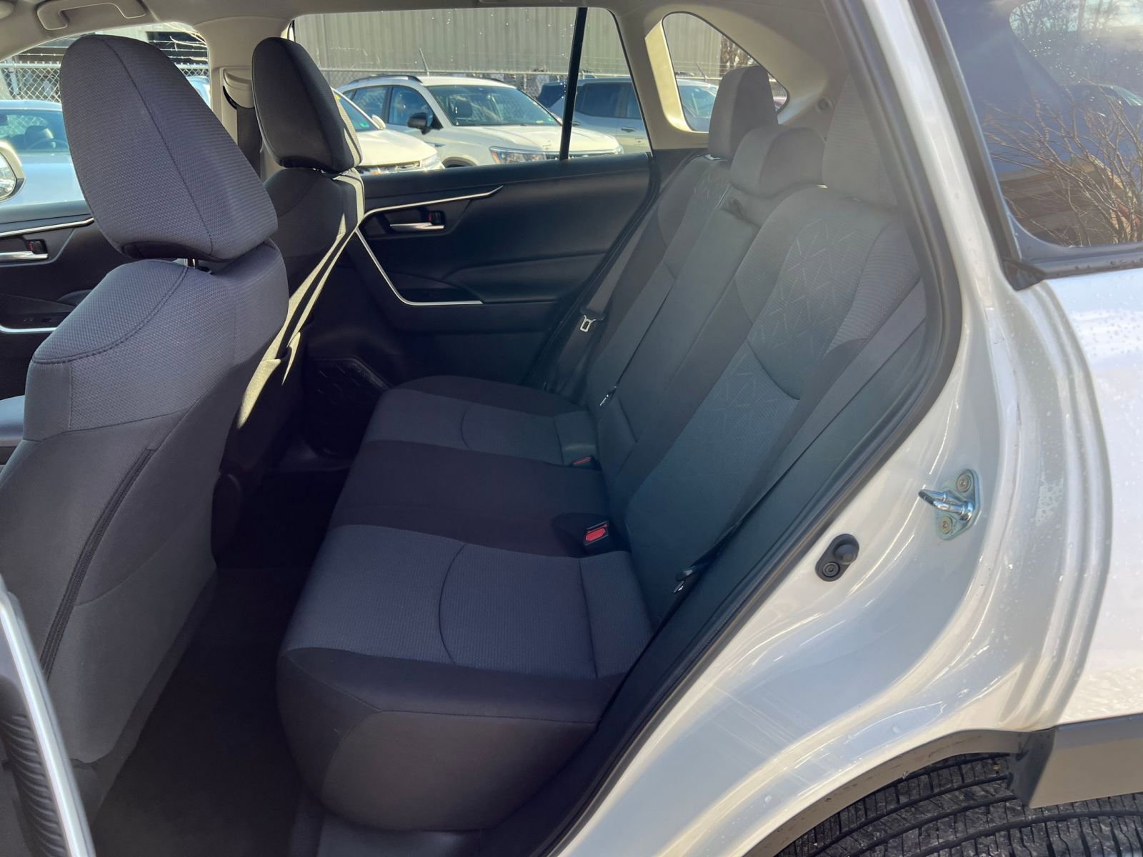 Thumbnail: 2025 Toyota RAV4 - 25