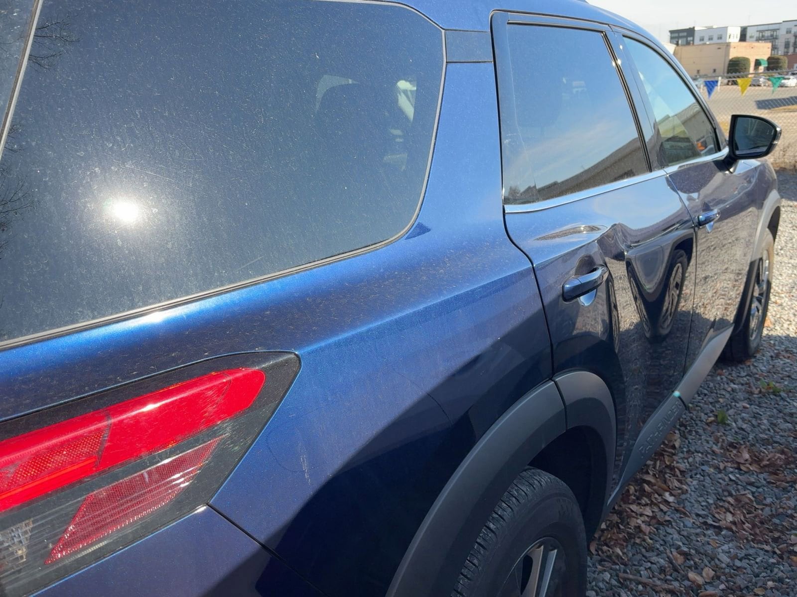 Thumbnail: 2025 Nissan Pathfinder - 10