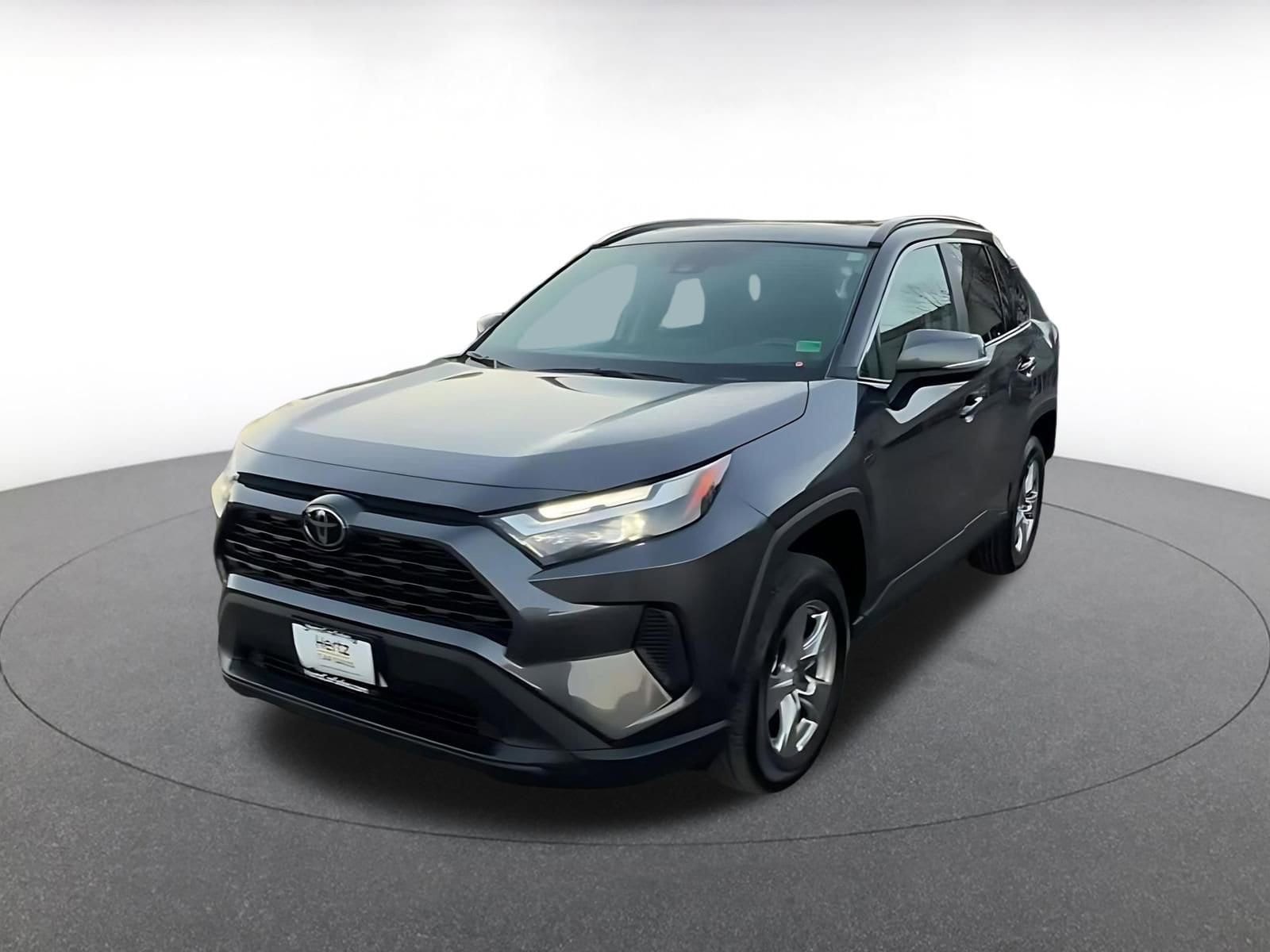 Thumbnail: 2025 Toyota RAV4 - 7
