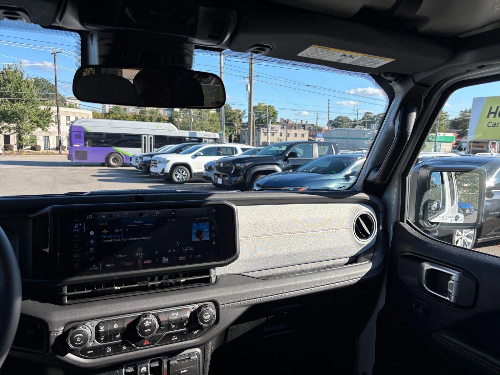 Thumbnail: 2025 Jeep Wrangler - 34