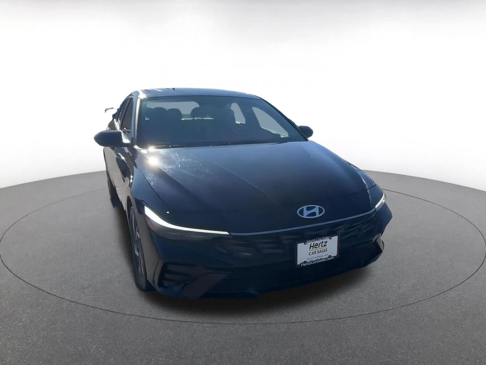 Thumbnail: 2025 Hyundai Elantra - 3