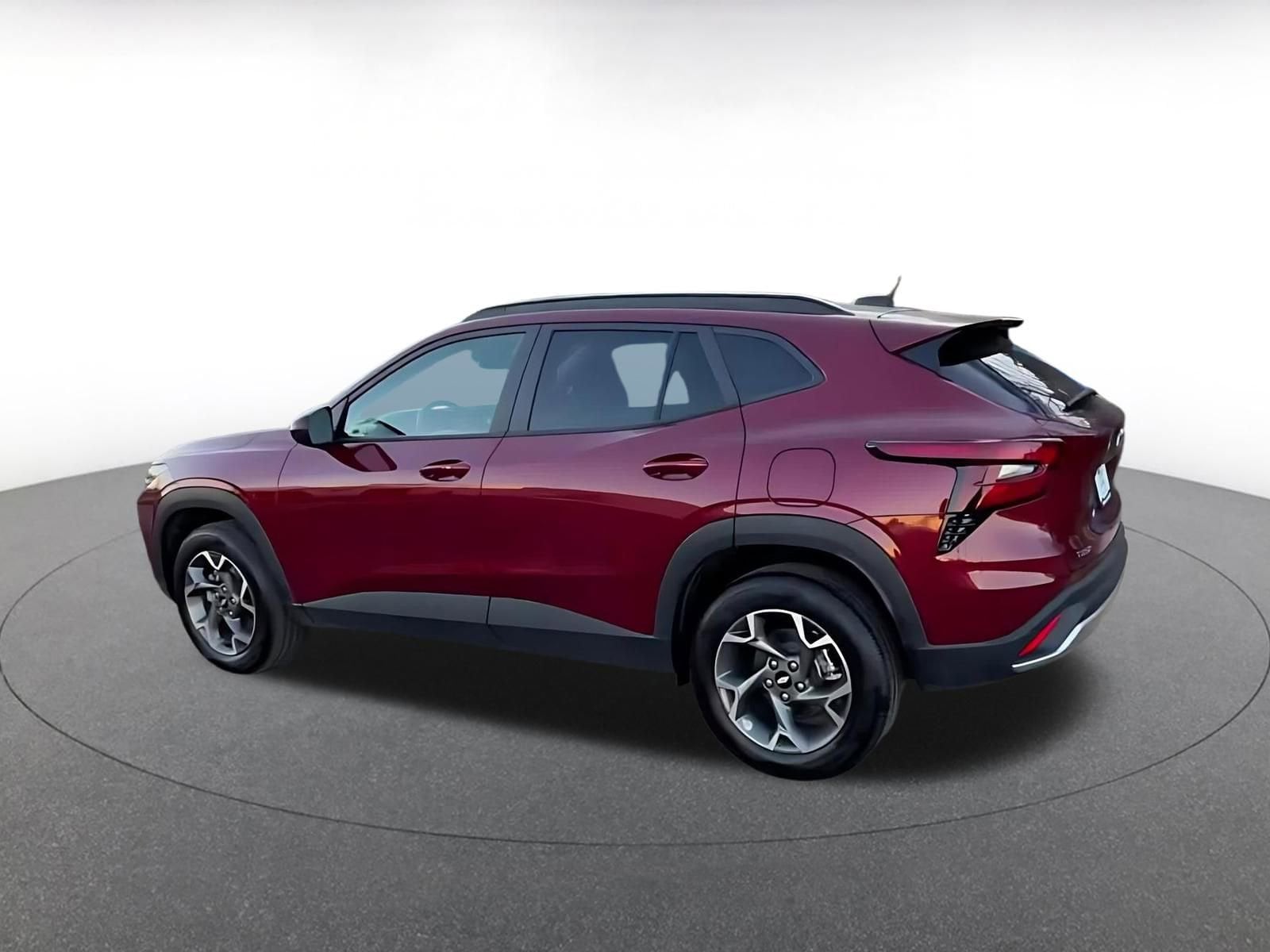 Thumbnail: 2025 Chevrolet Trax - 10
