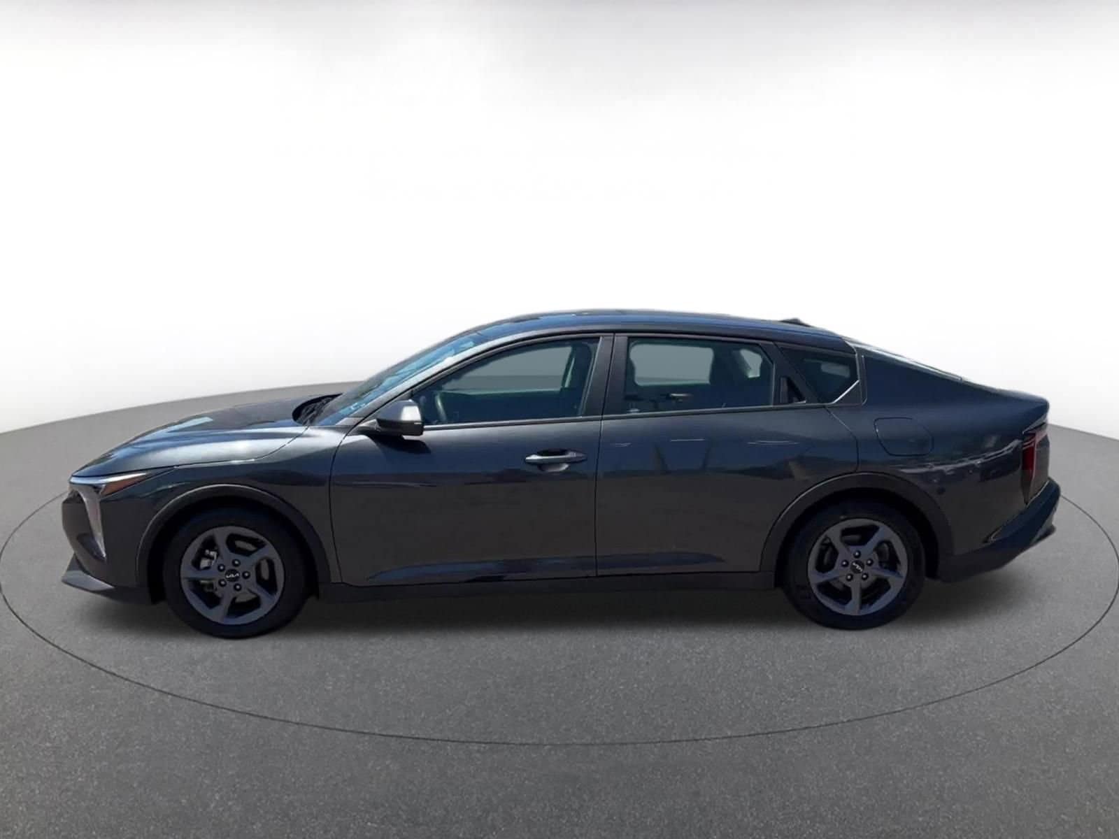 Thumbnail: 2025 Kia K4 - 9