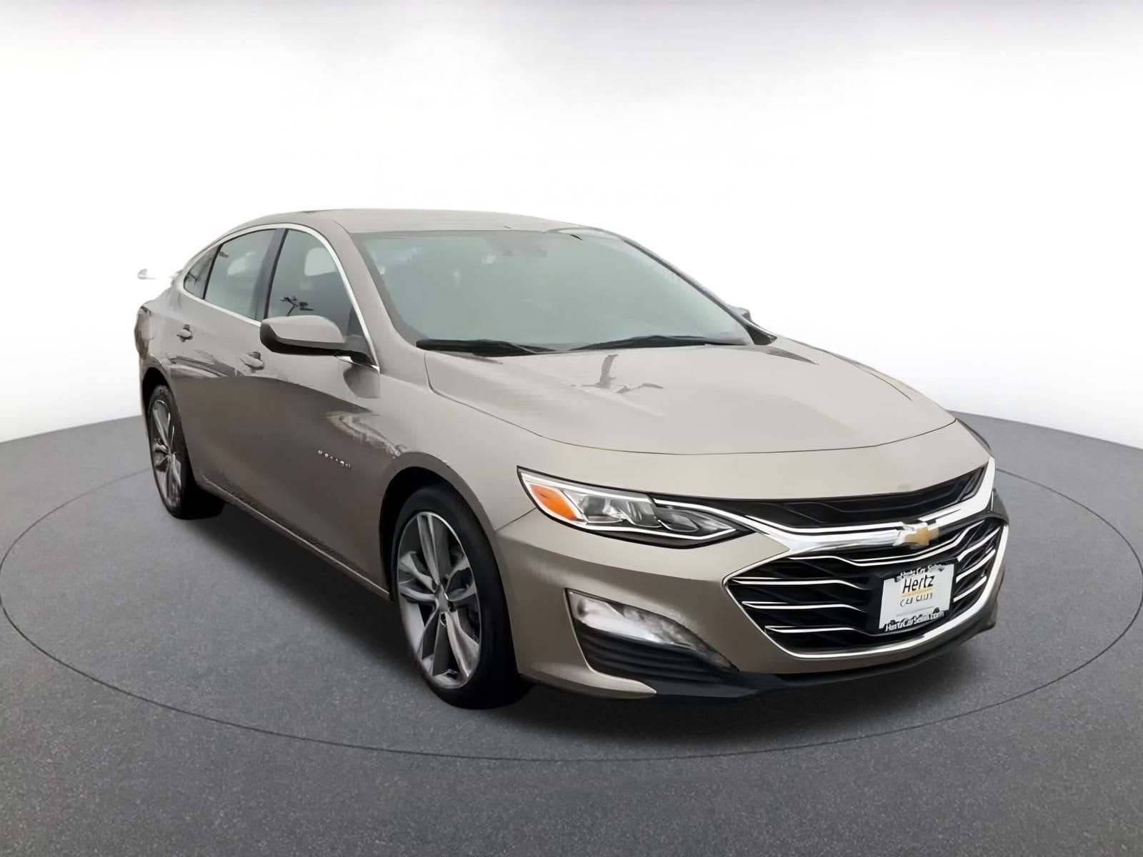 Thumbnail: 2024 Chevrolet Malibu - 3