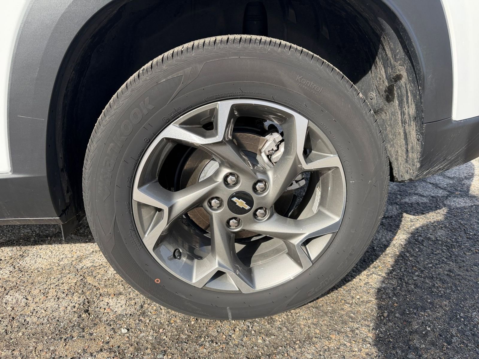 Thumbnail: 2025 Chevrolet Trax - 29