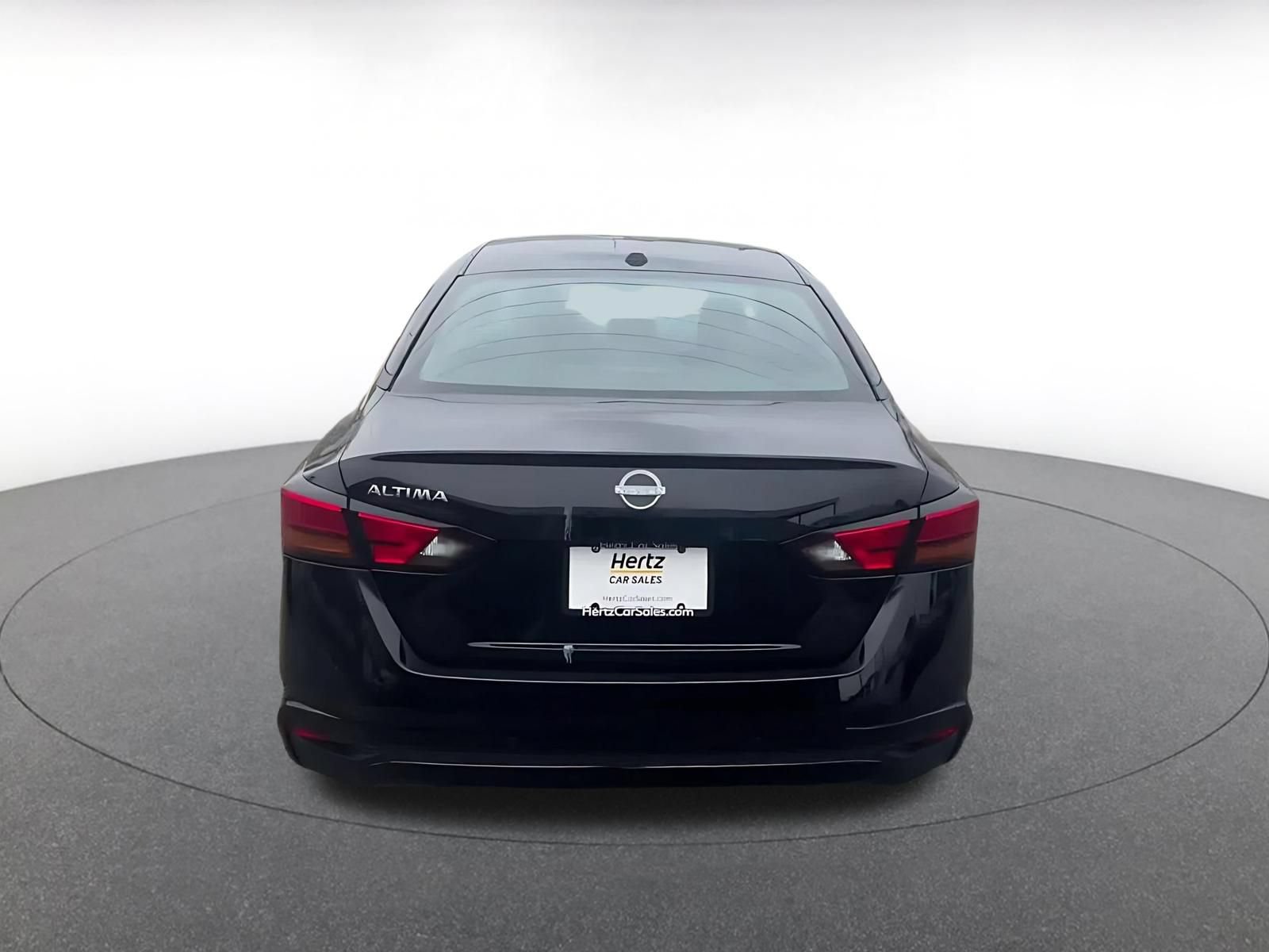 Thumbnail: 2025 Nissan Altima - 10