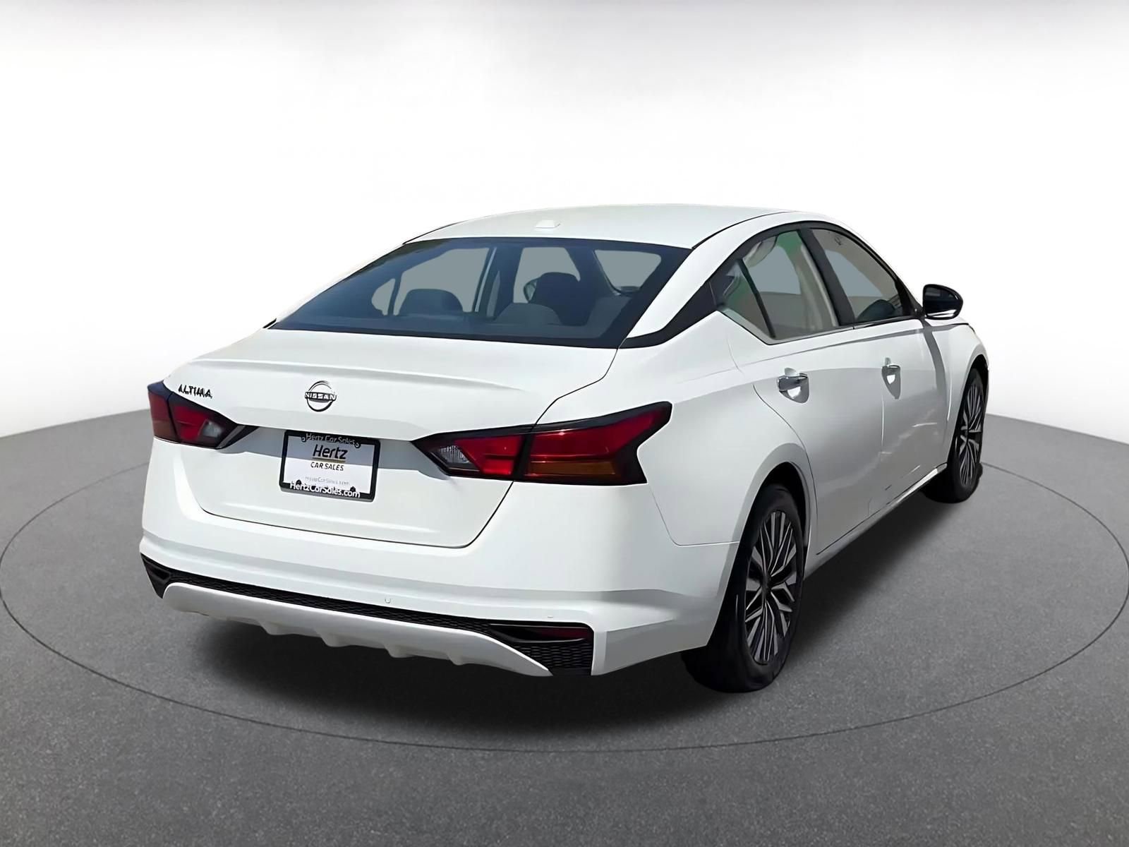 Thumbnail: 2025 Nissan Altima - 14