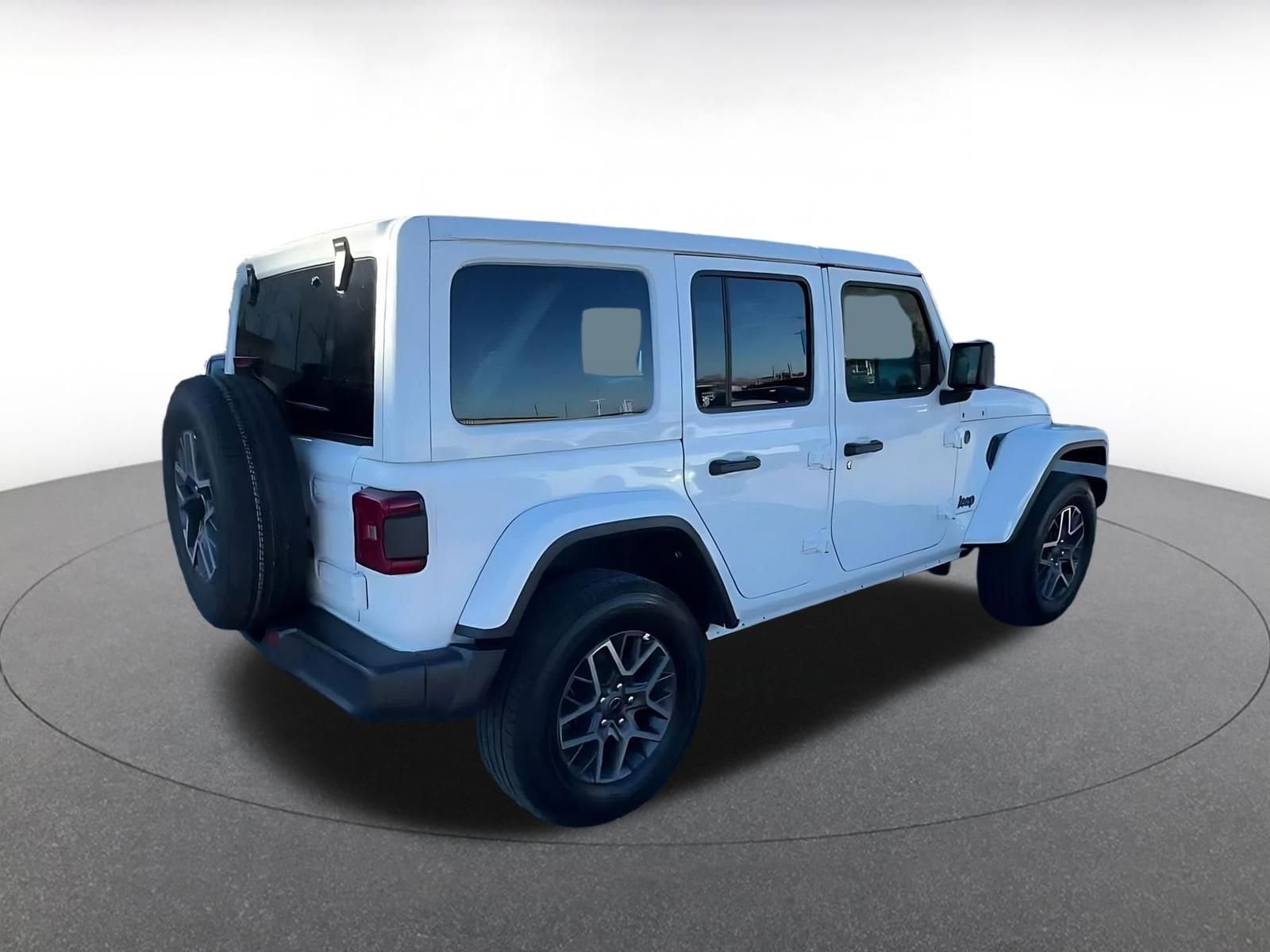 Thumbnail: 2025 Jeep Wrangler - 15