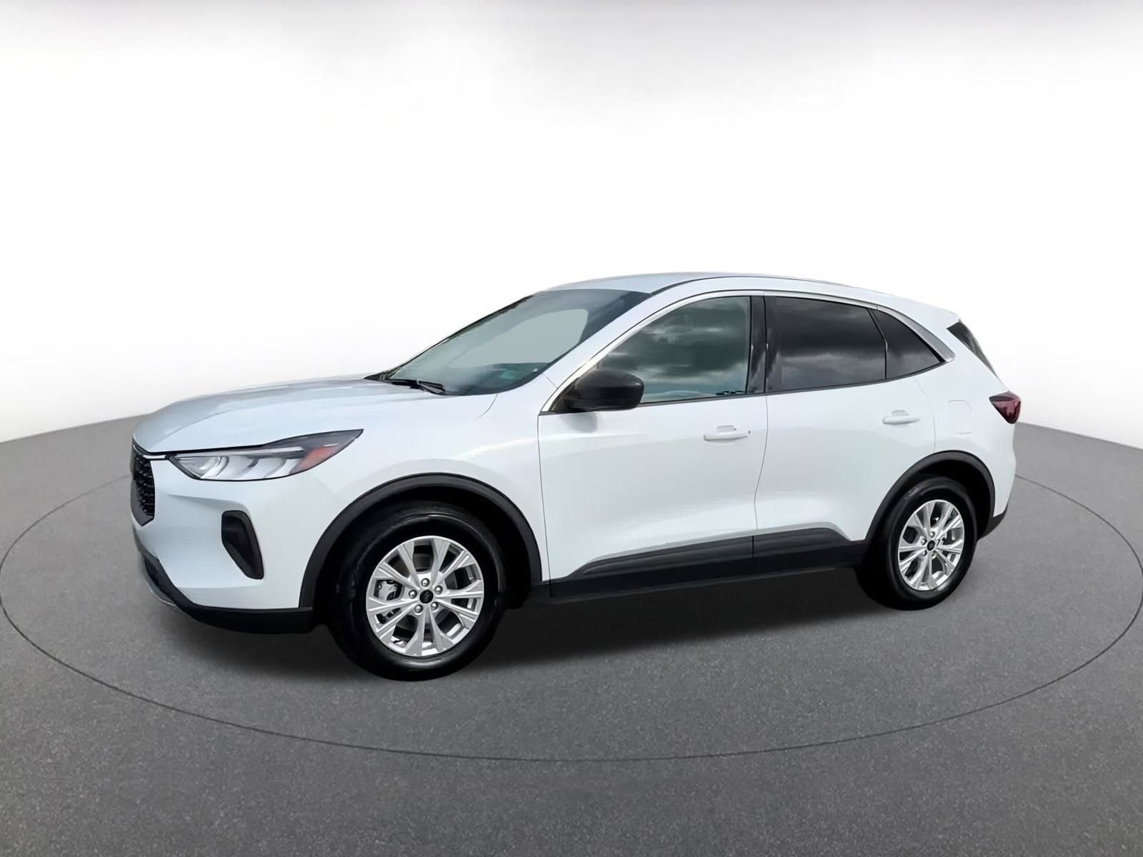 Thumbnail: 2024 Ford Escape - 8