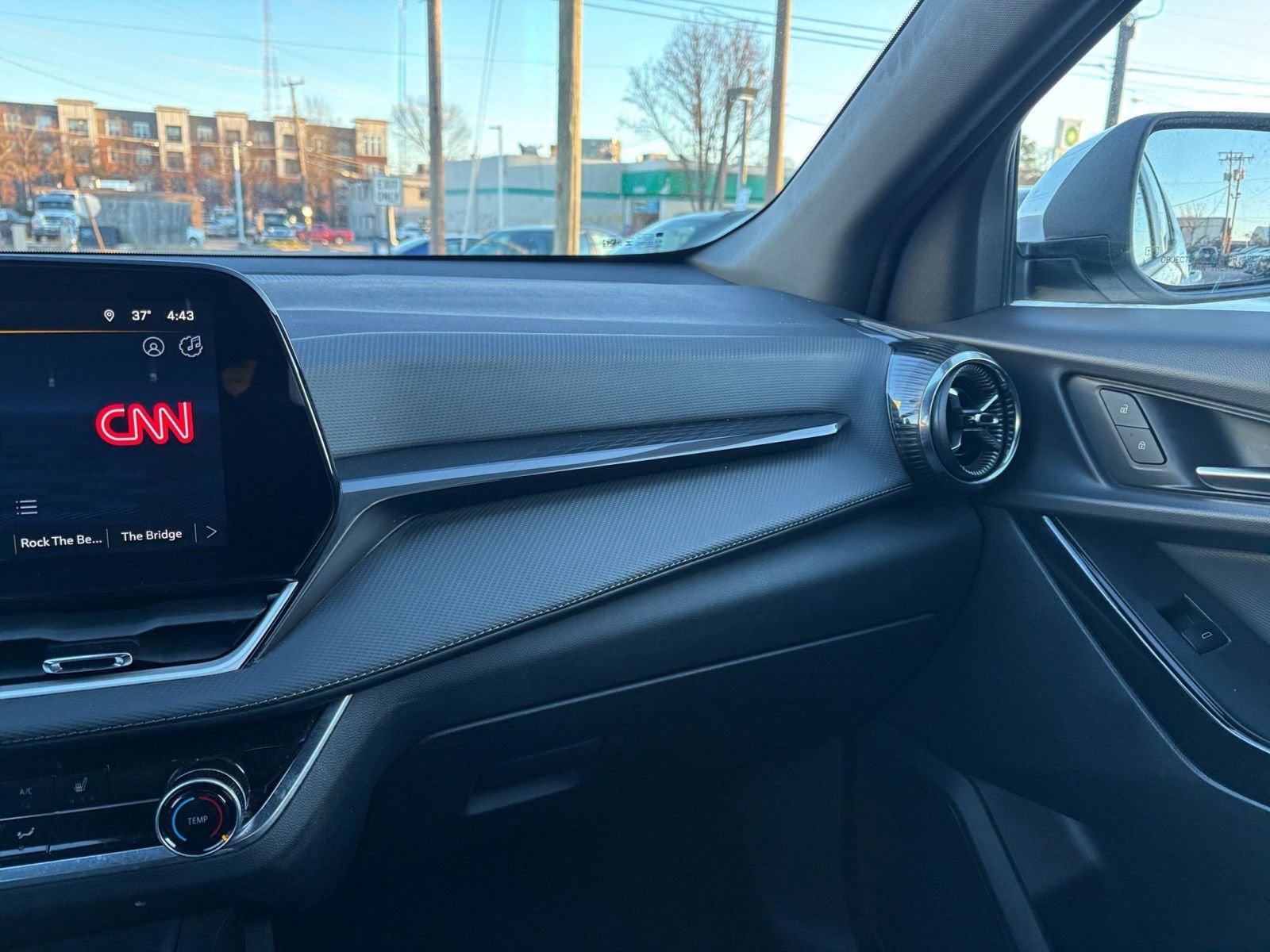 Thumbnail: 2025 Chevrolet Equinox - 34