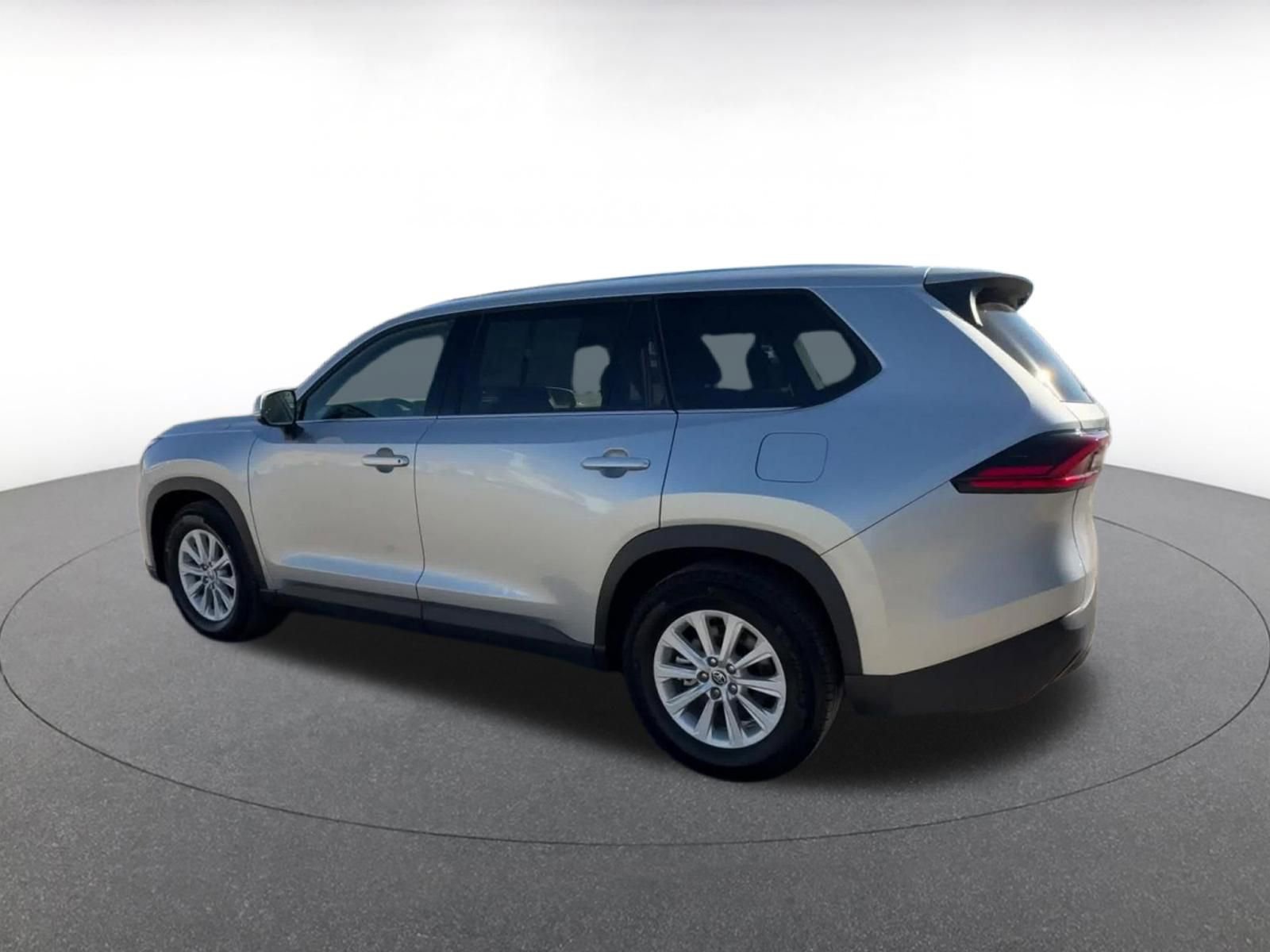 Thumbnail: 2025 Toyota Grand Highlander - 10