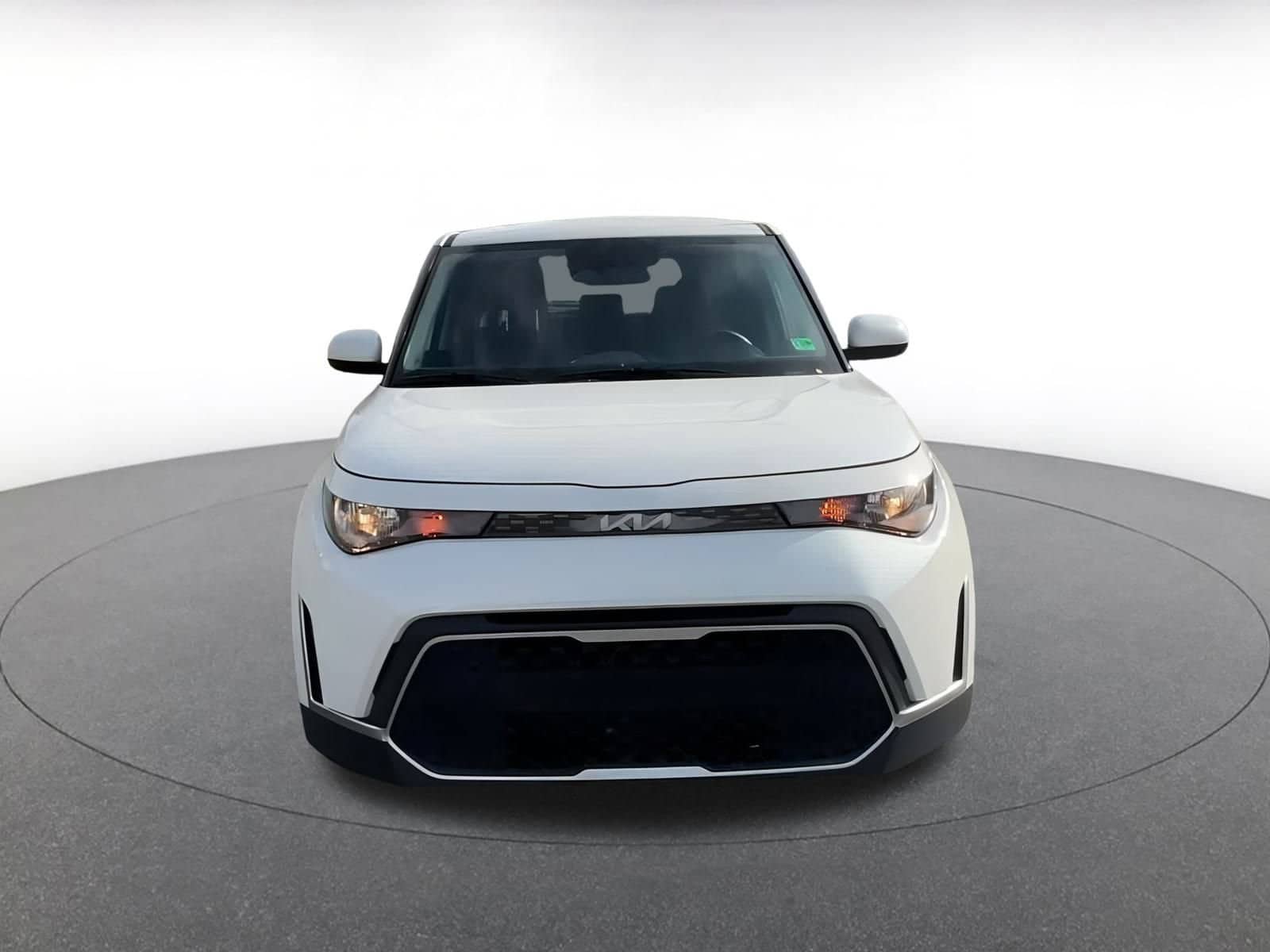 Thumbnail: 2023 Kia Soul - 4