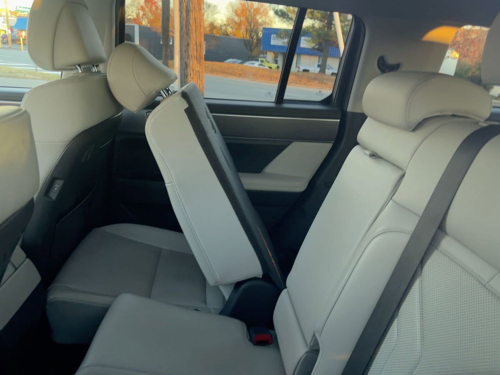 Thumbnail: 2025 Hyundai Santa Fe - 9