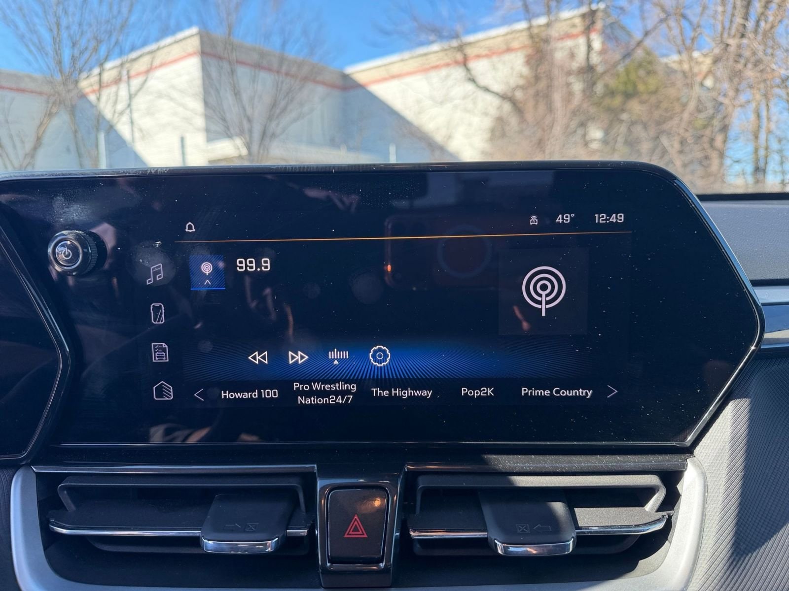 Thumbnail: 2025 Chevrolet TrailBlazer - 21