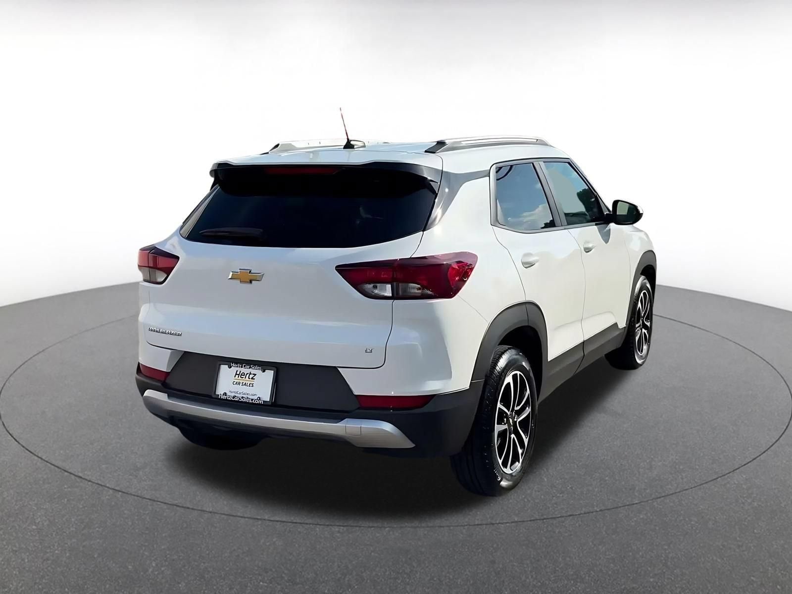 Thumbnail: 2025 Chevrolet TrailBlazer - 12