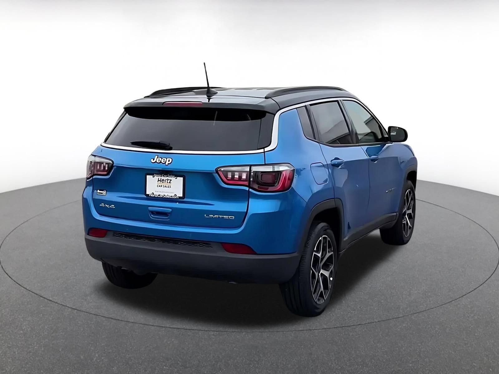 Thumbnail: 2025 Jeep Compass - 13