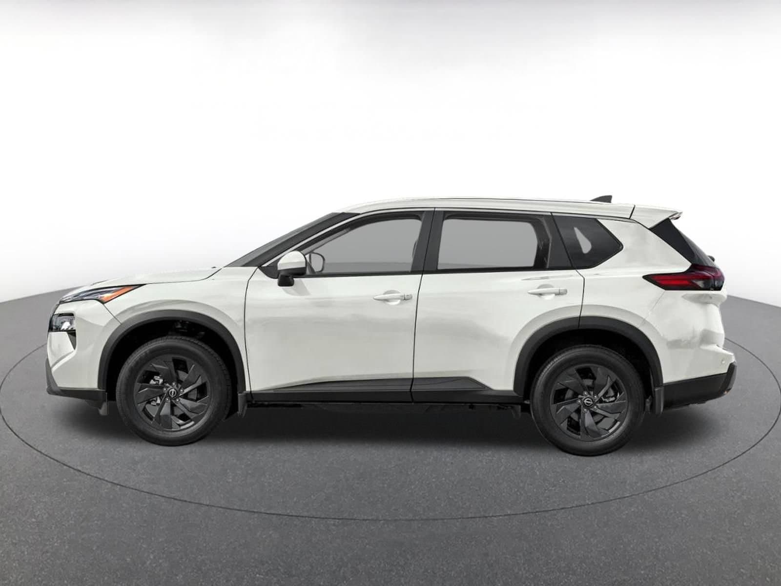 Thumbnail: 2026 Nissan Rogue - 3