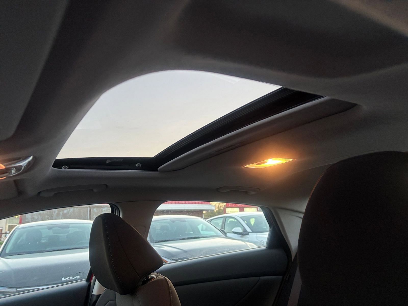 Thumbnail: 2025 Hyundai Elantra - 30