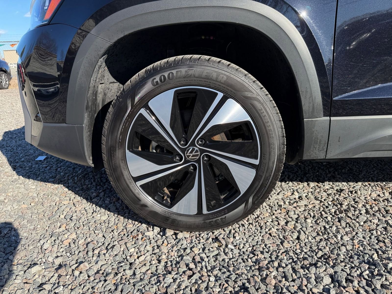 Thumbnail: 2025 Volkswagen Taos - 30